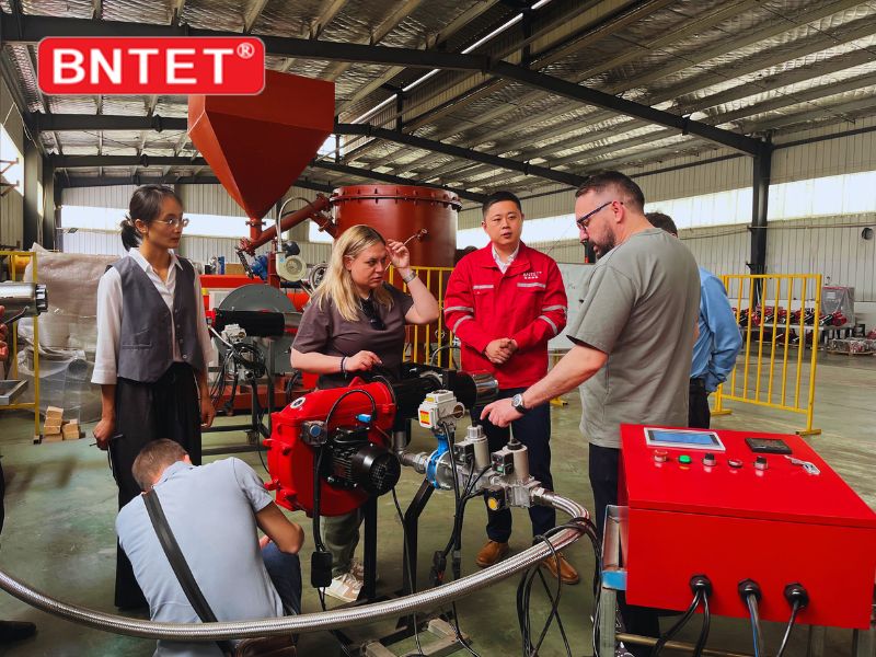 Russian customers visited the factory03